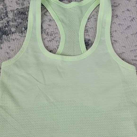 Lululemon swiftly tank top - Picture 2 of 10
